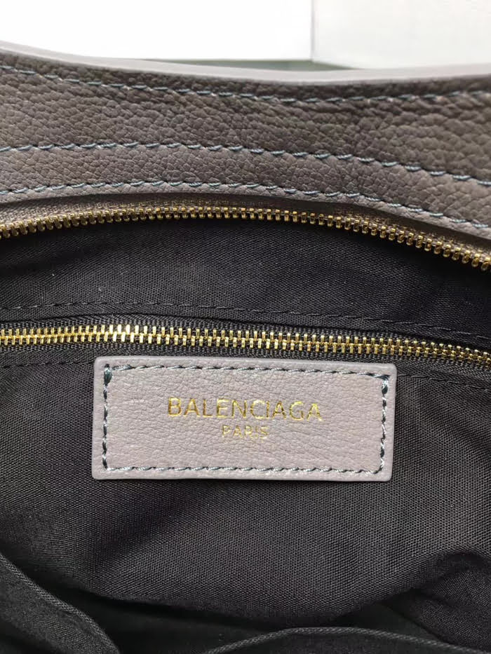 BALENCIAG巴黎世家 新款 小金釘 原版義大利進口山羊皮 手提單肩斜挎包  BL1010